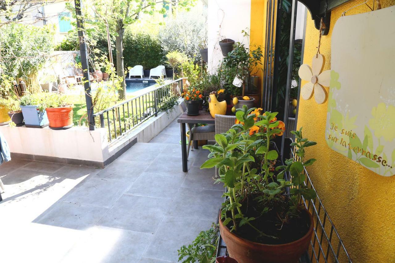 Maison D'Hotes "L'Atelier" Avignone Esterno foto